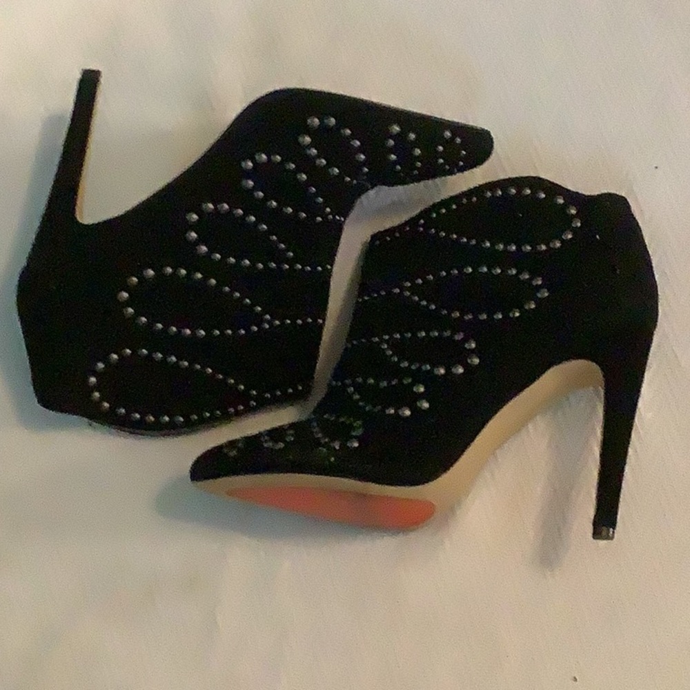 Joe’s heels